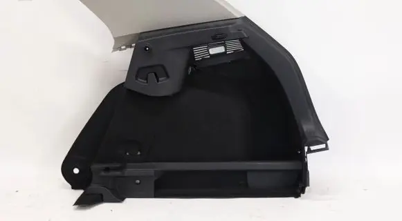 Volkswagen Golf VIII Other trunk/boot trim element 5773893