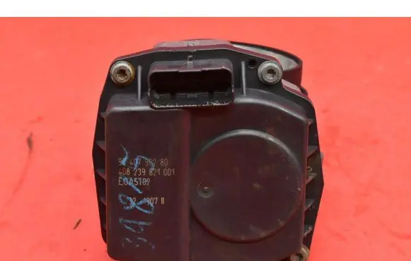 Peugeot 206 CC Throttle body valve 9640796280