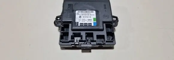 Mercedes-Benz B W245 Door control unit/module A1698208026