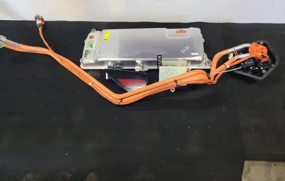 Tesla Model 3 Voltage converter inverter 153726420B 113555802D 150551400A
