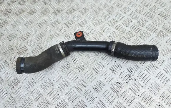 Intercooler hose/pipe