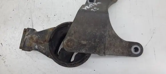 Opel Vectra C Engine mounting bracket 9191148