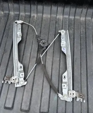 Infiniti FX Front window lifting mechanism without motor 98899999999