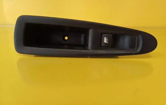 Citroen C4 I Electric window control switch 9650912777