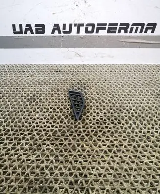 Volkswagen Tiguan Dash center air vent grill 5NC819706