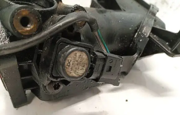 Mercedes-Benz R W251 Air pressure sensor a0061531528 0261230144