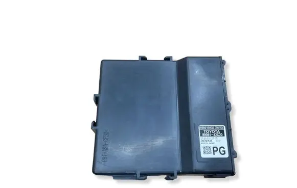 Toyota bZ4X Other control units/modules 8998142C20