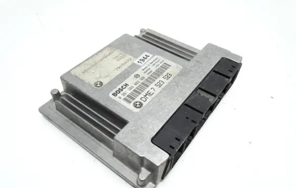 BMW 7 E65 E66 Engine control unit/module 7523523 26RT5515 0261209002