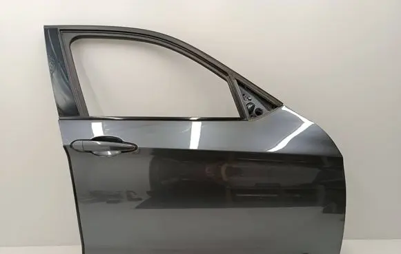 BMW X1 E84 Front door 9628746