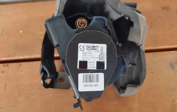 Opel Astra L Rear seatbelt 98379316XX