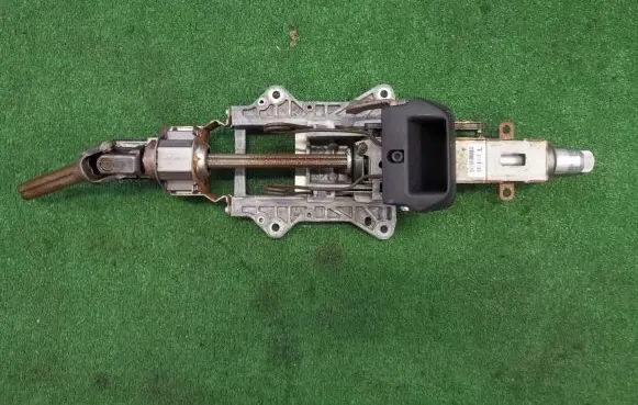 Volkswagen PASSAT B6 Steering wheel axle 3C1419501N