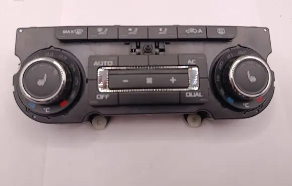 Skoda Octavia Mk2 (1Z) Climate control unit 3T0907044AL 5HB00974935