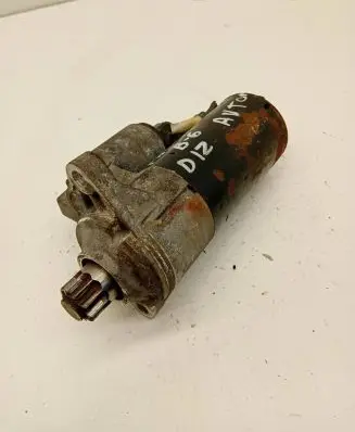 Volkswagen PASSAT B6 Starter motor 000112301