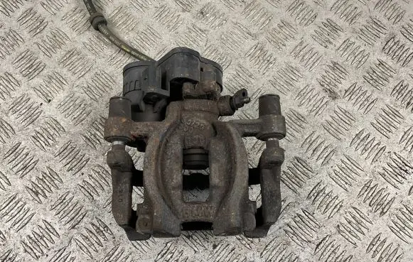 Mini Cooper Countryman F60 Rear brake caliper