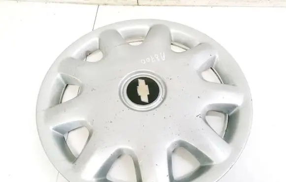 Chevrolet Aveo R15 wheel hub/cap/trim 09156269 09156270
