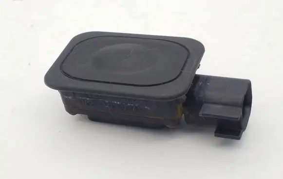Ford Fusion II Tailgate opening switch 1L2T14K147AA