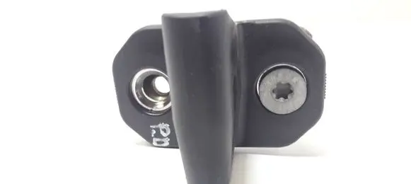 Mercedes-Benz E W211 Front door lock loop/hook striker 
