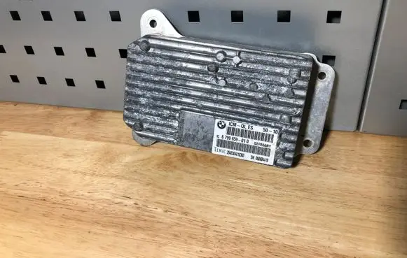 BMW 5 F10 F11 Other control units/modules 6799659 2840304818300 000604418
