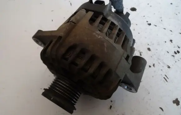 Opel Insignia A Generator/alternator