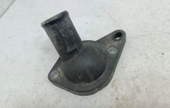 Mitsubishi Space Star Thermostat housing 