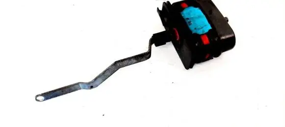 Mercedes-Benz E W210 Central locking vacuum pump 