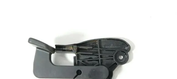 Audi A4 S4 B7 8E 8H Engine bonnet (hood) release handle 8E1823533B