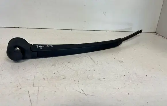 Volkswagen Tiguan Rear wiper blade