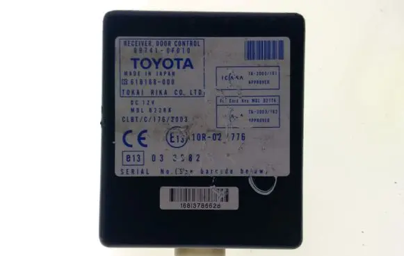 Toyota Corolla Verso E121 Door central lock control unit/module 897410F010