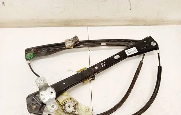 Volkswagen Jetta V Sliding door window regulator with motor