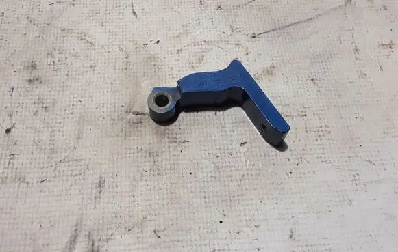 Volvo S90, V90 Rear door lower hinge 31424590
