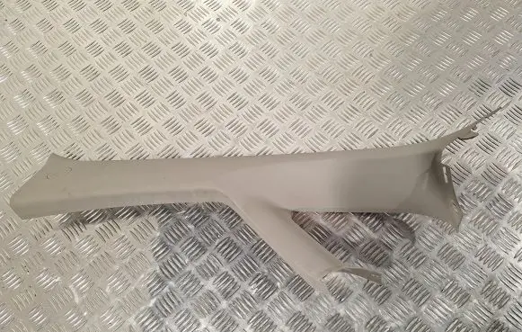 Toyota Auris 150 (A) pillar trim 6222002020B0 6222002040B