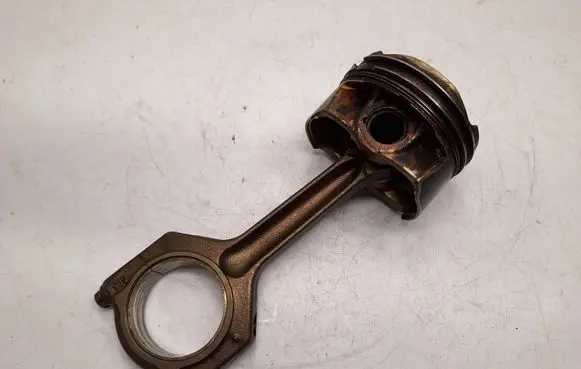 BMW X5 F15 Piston with connecting rod 11258619196 11257645958 11257624409