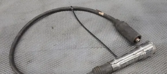 Volkswagen Golf III Ignition plug leads 036035255e