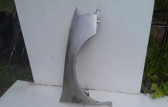 Chrysler 300M Fender