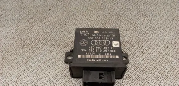 Audi A8 S8 D3 4E Light module LCM 4E0907357 4E0910357