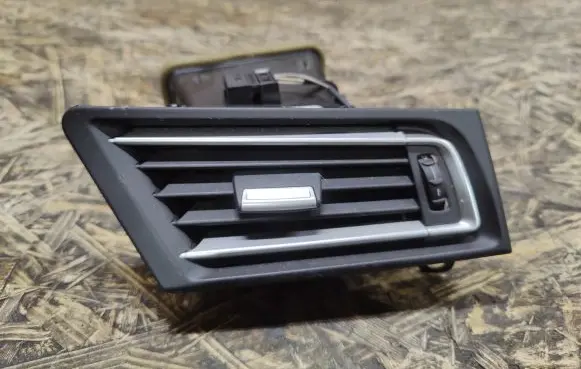 BMW 7 F01 F02 F03 F04 Dashboard side air vent grill/cover trim 911585807 9112150 64229112150