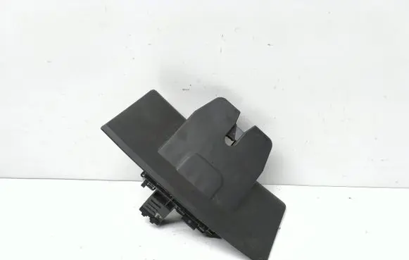 Volvo V60 Tailgate/trunk/boot lock/catch/latch 31440240