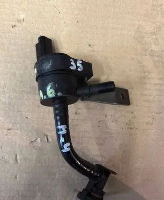 Mini One - Cooper Coupe R56 Vacuum valve 754196180 V754196180