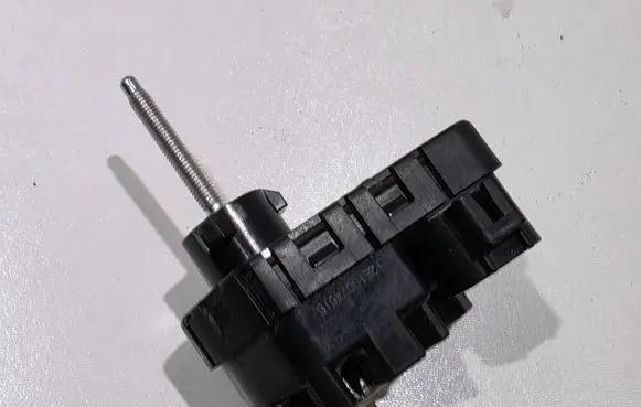 Lexus CT 200H Headlight level adjustment motor 8566112010