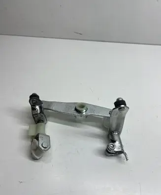 Opel Corsa C Gear selector/shifter in gearbox 93176772