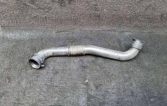 Audi A4 S4 B6 8E 8H Breather hose/pipe 038103493AE 038103493DE