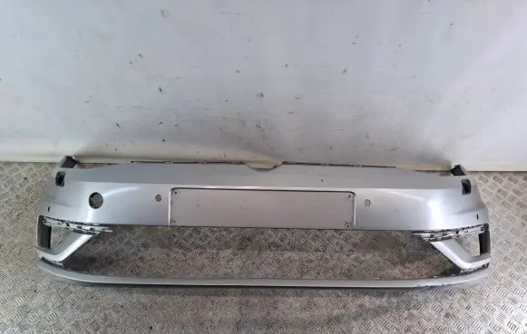 Volkswagen Golf VII Front bumper 5G0807221FL
