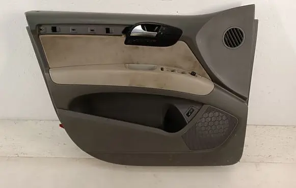 Audi Q7 4L Front door card panel trim NOCODE