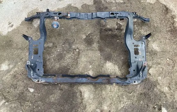 Renault Koleos I Radiator support slam panel