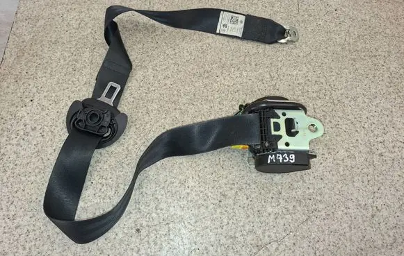 Seat Alhambra (Mk2) Front seatbelt 7N2857705 09032015 KE2615527200