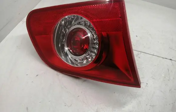 Volkswagen PASSAT B6 Tailgate rear/tail lights 3C9945093