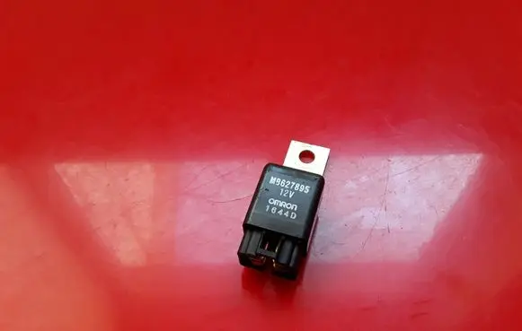 Mitsubishi Pajero Sport I Other relay MB627895 1644D