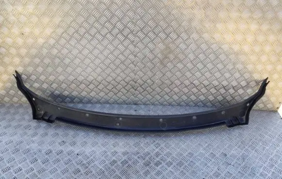BMW X6 F16 Wiper trim 7292397 51717292397