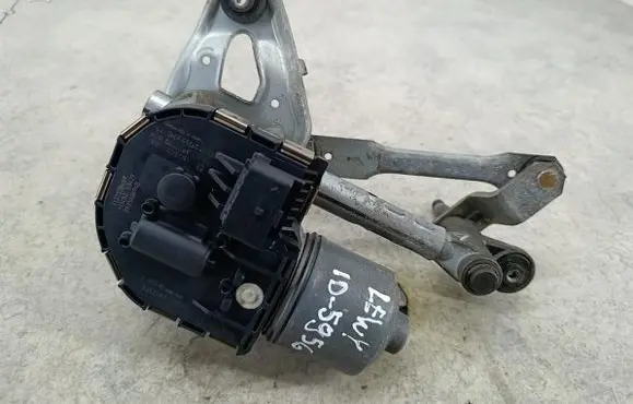 Peugeot 5008 Front wiper linkage 