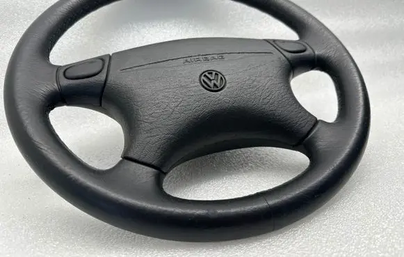 Volkswagen Sharan Steering wheel 7M0419091BL 95VWF042B85